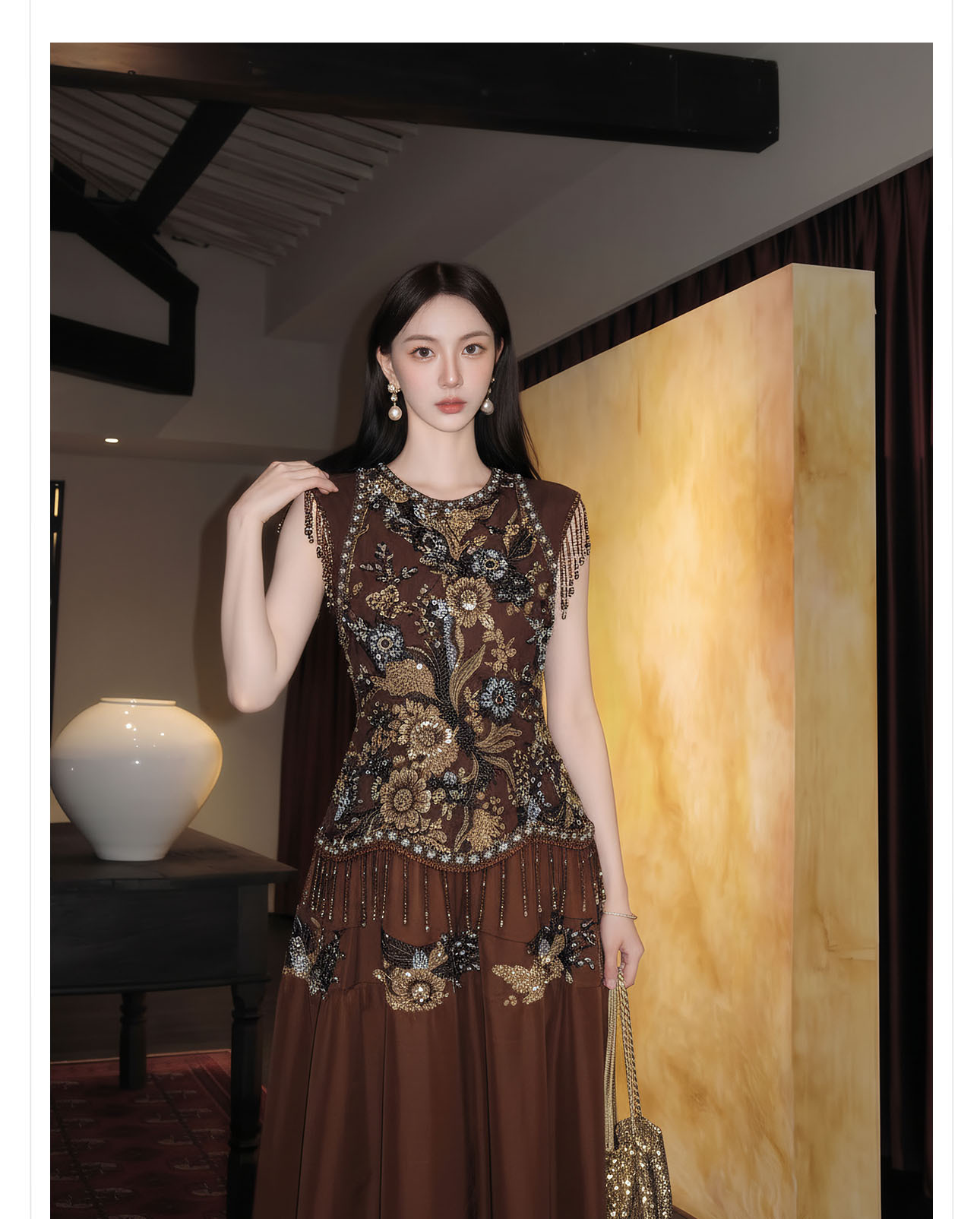 Đầm maxi nữ thắt eo phong cách Tân Trung Hoa, cổ tròn, đính cườm thêu ren, thiết kế vintage — Màu cà phê chi tiết 6