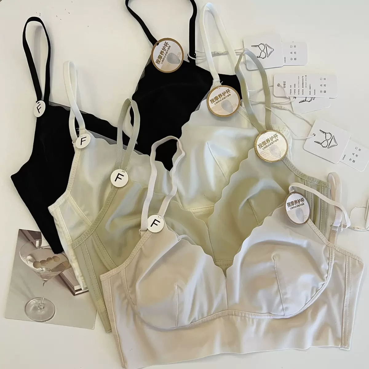 夏季兔耳杯无痕舒适裸感内衣女大胸显小文胸美背性感露背透气裹胸