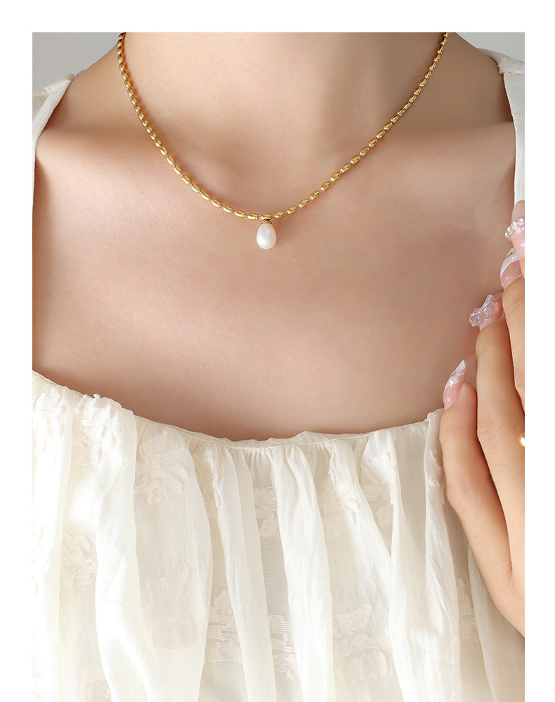 Moda Color Sólido Acero Titanio Collar Colgante Embutido Perla Collares De Acero Inoxidable 1 Pieza display picture 1