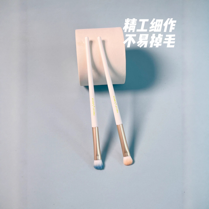 雪玛丽大号眼影刷刷头扁圆刷毛细腻触肤柔软铺色晕染两用|undefined