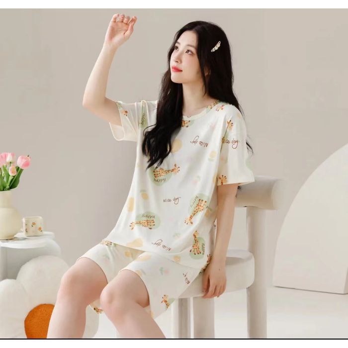 Venta al por mayor transfronteriza verano nuevo pijama traje de algodón de imitación para mujer pantalones cortos de manga corta dibujos animados dulces se pueden usar trajes de servicio a domicilio