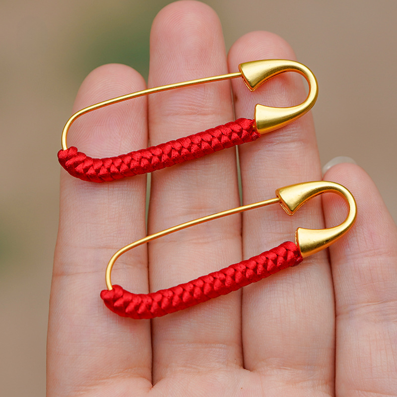 Golden Safety Pin for Baby and Pregnant Women Safety Fixed Buckle Peach Wood Pendant Golden Safety Pin for Baby and Pregnant Women Safety Fixed Buckle Peach Wood Pendant