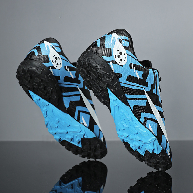 2025 nuevos zapatos de fútbol con uñas rotas antideslizantes transfronterizos, zapatillas de entrenamiento deportivo profesional para hombres, zapatillas de deporte para jóvenes de corte bajo image 8