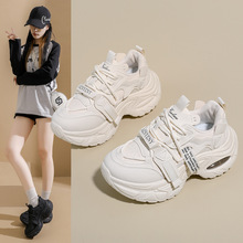 ins�n���¿��ϵ�ЬŮ2026�����W���\���ܲ����eЬ�������ЬFB900