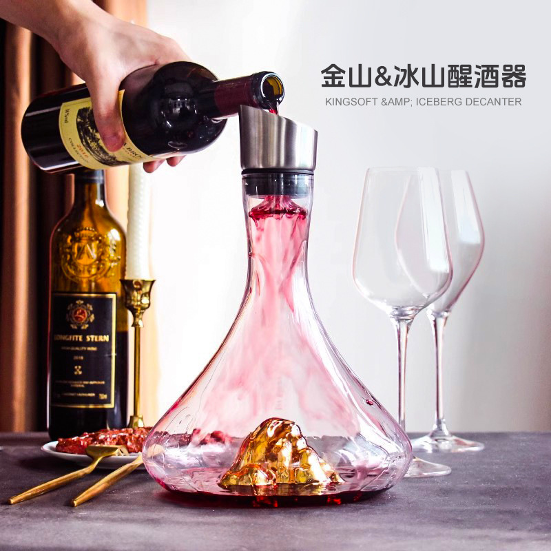 Crystal wine decanter for home use
