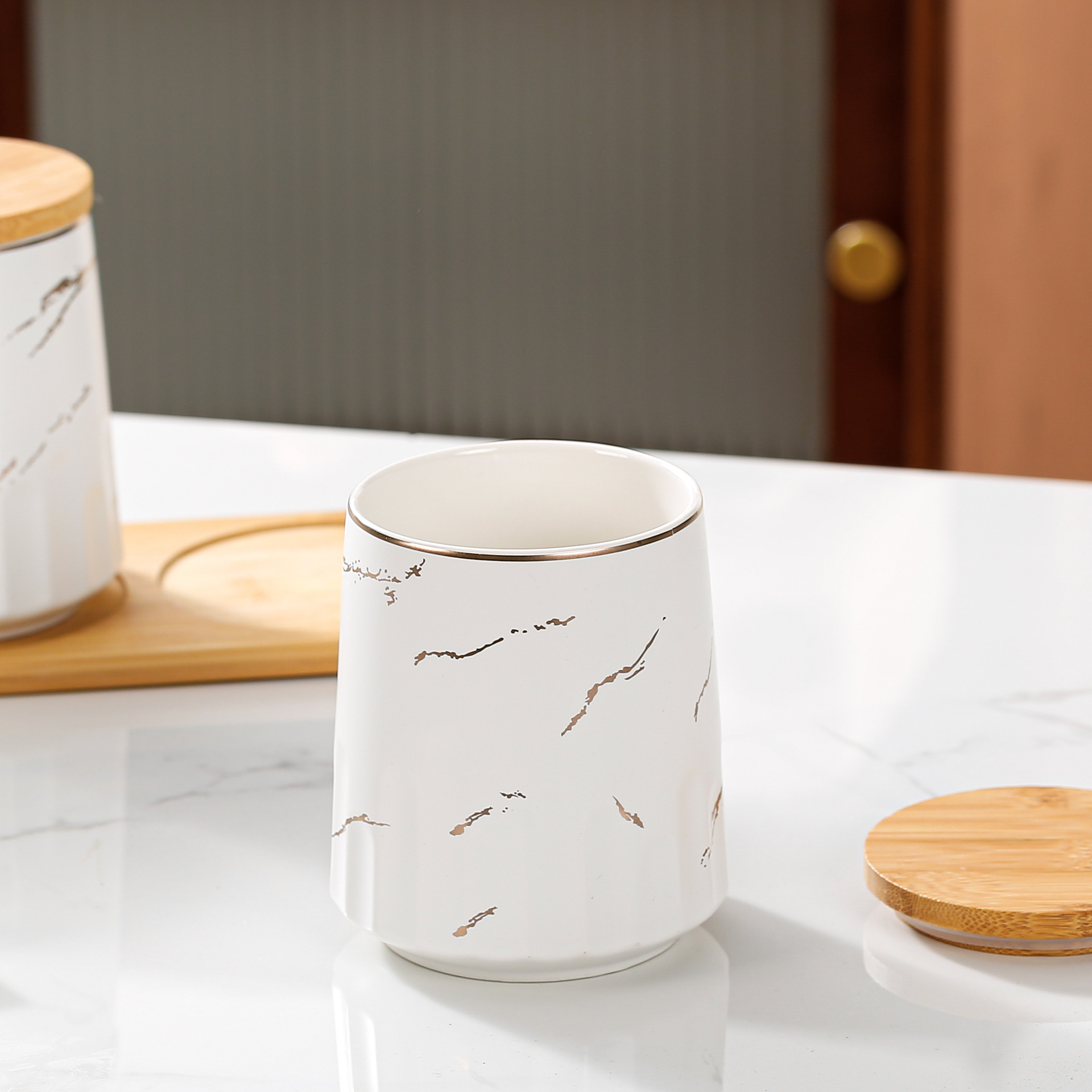 Tanque sellado de cerámica Tanque de almacenamiento Tapa de madera Productos secos Tanque de almacenamiento de té Tanque de condimento de cocina Juego de latas de café