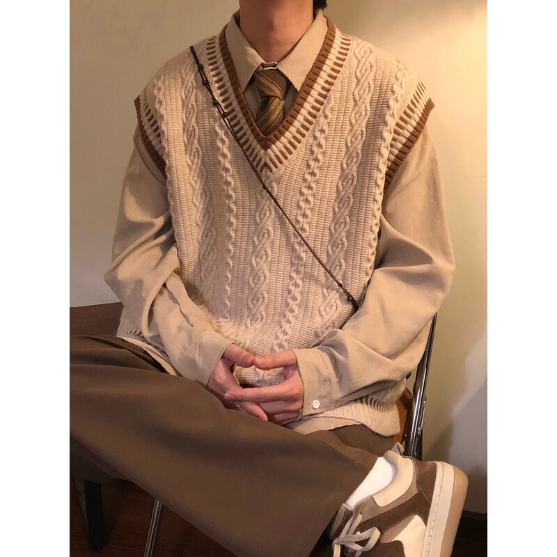 College Style V-Neck Knitted Vest Men's Spring & Fall Japanese Style Retro Sleeveless Dk Sweater Vest Pullover Waistoutwear Jacket College Style V-Neck Knitted Vest Men's Spring & Fall Japanese Style Retro Sleeveless Dk Sweater Vest Pullover Waistoutwear Jacket