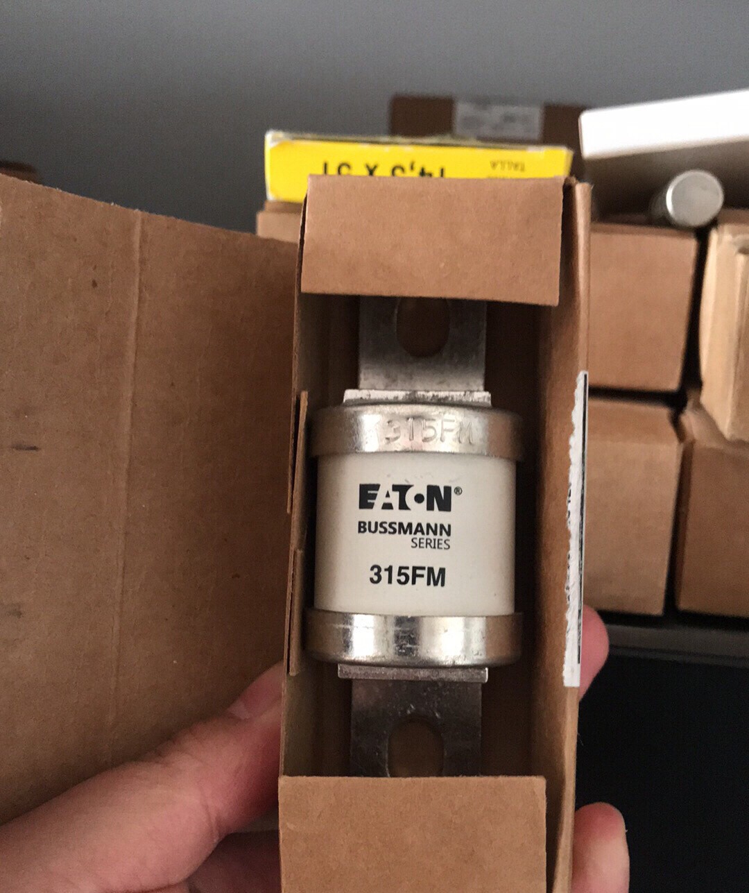 315FM 350FM 180FM 200FMBUSSMAN