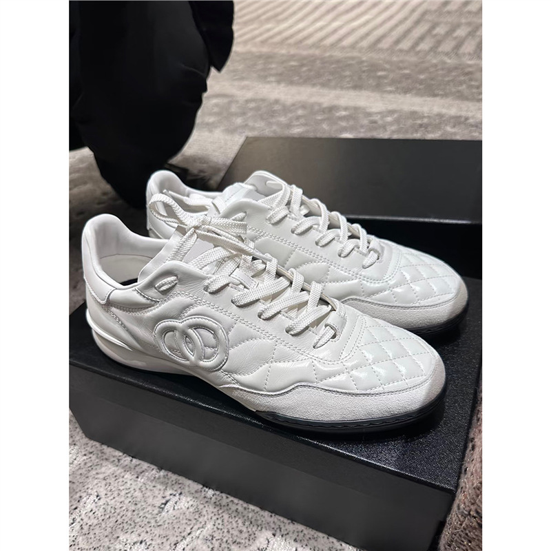 Top Edition Chanel Style Genuine Leather Rhombic Baseball Board sneaker All-match Panda Shoes White Shoes Thick Sole German Training Shoes for Women