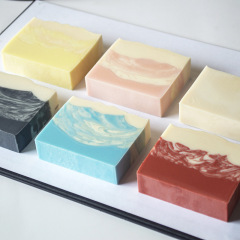 ナースデー手作り石鹸卸売石鹸竹炭薄石鹸ウーロンピーチローズエッセンシャルオイル石鹸保湿と栄養補給