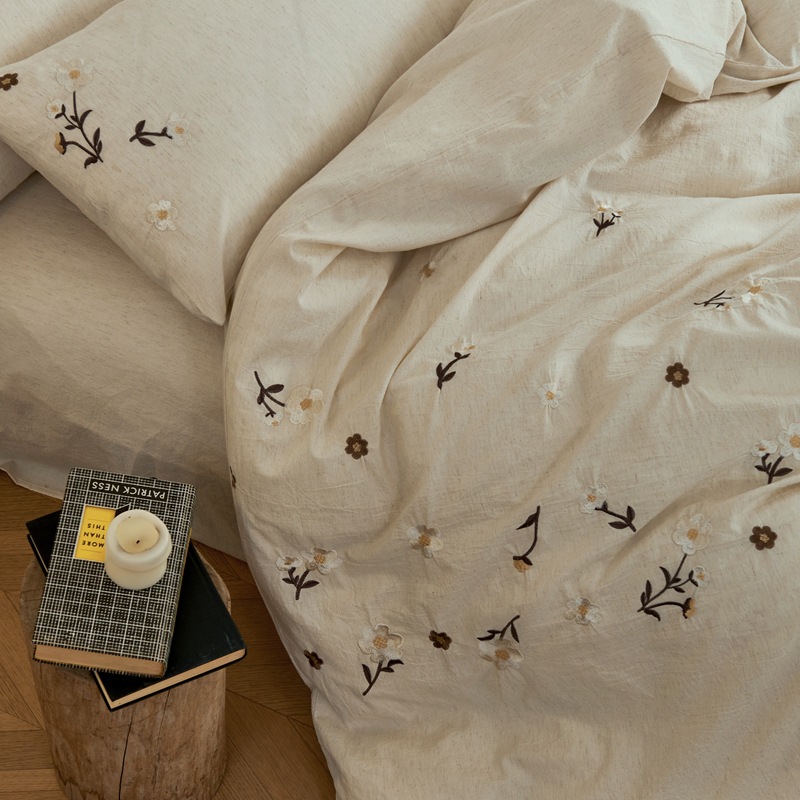 Completo letto 4 pezzi in cotone e lino con ricamo_voghion.com