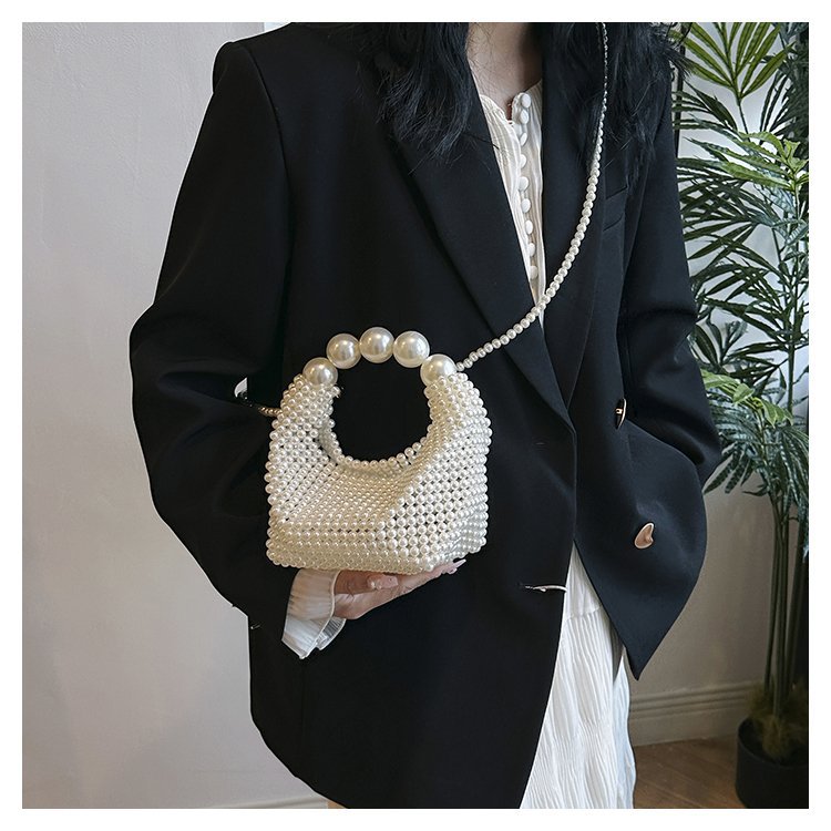 571g Weight Open Closure Type Single Shoulder Strap Strap Type Crossbody Bag Bags Type Holiday, Party Occasion Plastic Material Solid Color Pattern All Seasons Season Women's Gender Elegant, Classic Style Style Square Shape Small Size Women's Small Plastic Solid Color Elegant Classic Style Square Open Crossbody Bag 18