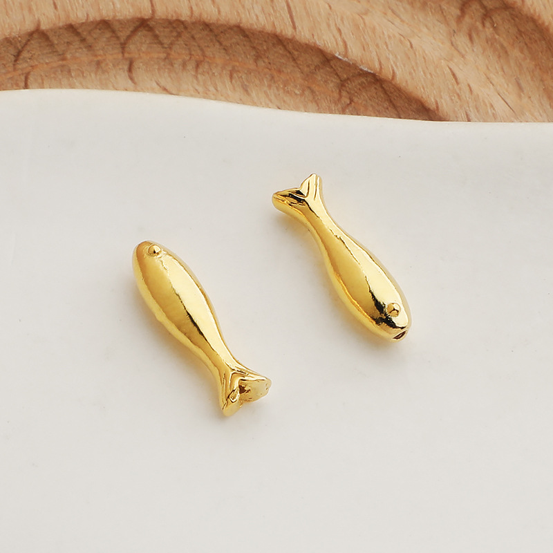 1 Piece Quantity 1 Piece 3.3*11.7mm 4*14.5mm 925 Sterling Silver Fish Polished DIY Ornament Accessories Beads