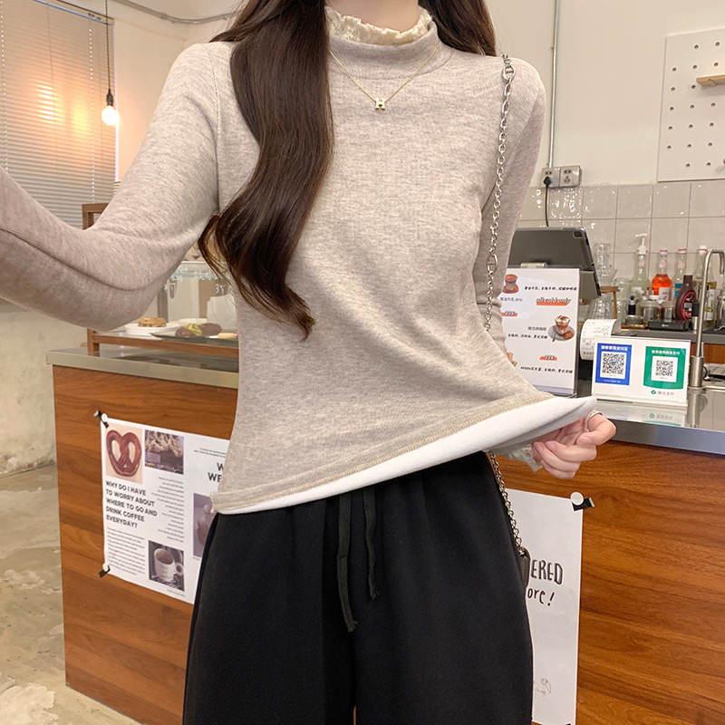 Lace-Trimmed Long-Sleeve T-Shirt for Slightly Plump Women, Autumn and Winter Slim-Fit Stretchy Base Layer, Flattering and Tummy-Concealing, Brushed Fabric Top