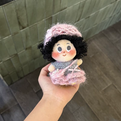 Authentic Setu Dudu Cute Pluş açarlıqlar - pink-knitted-wool-skirt-black-explosion-pendant
