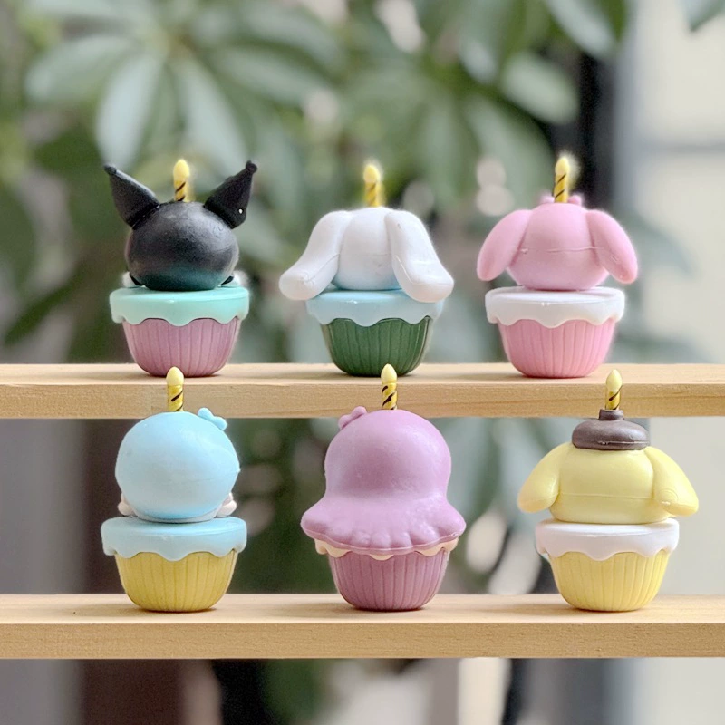 Игрушка (Sanrio) набор минифигурок кекс-свечка, ПВХ, 6 штук, ≈7 см