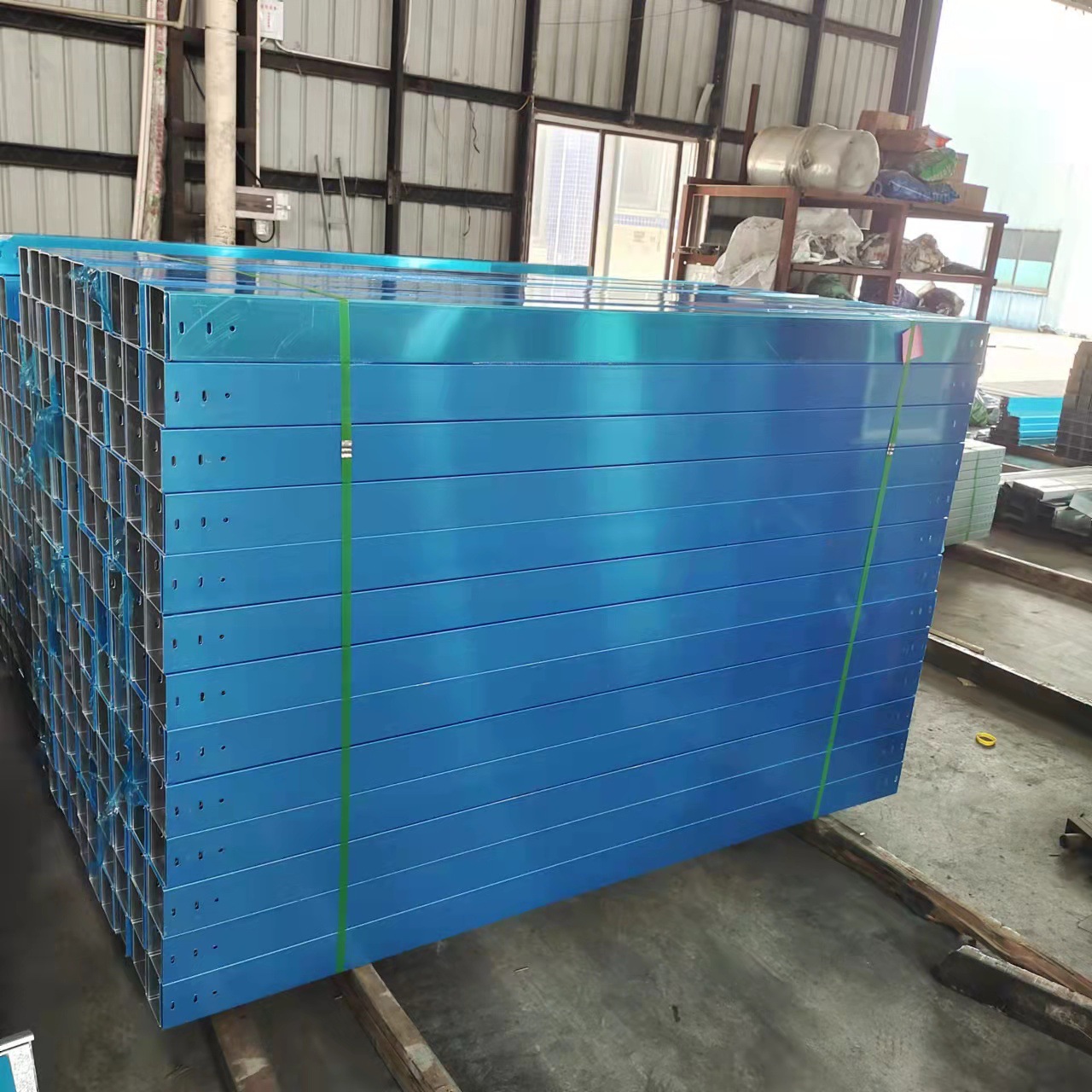 厂家直供铝合金电缆桥架  铝合金线槽 铝合金槽盒 梯式铝合金桥架