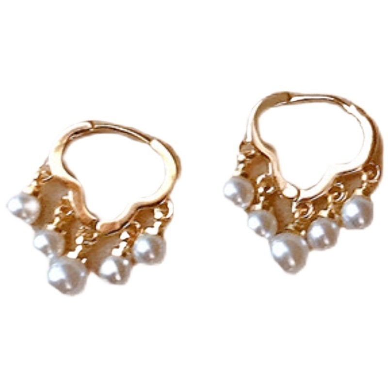 Elegantní náušnice s perlou a střapcem pro ženy_voghion.com