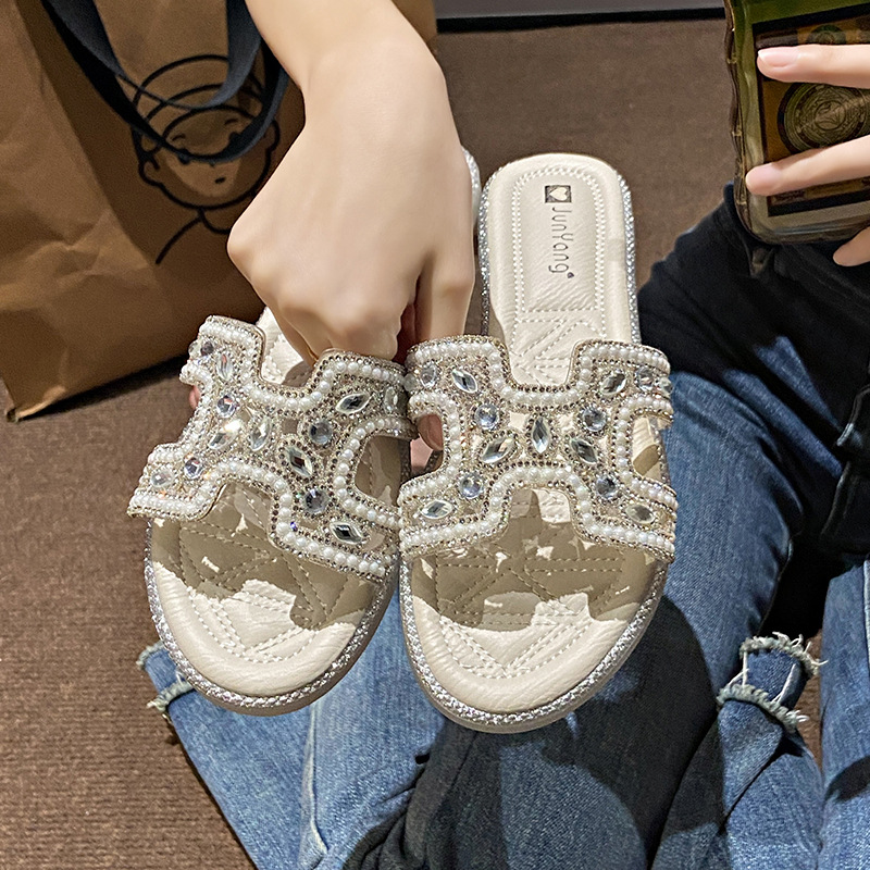Piccole pantofole stile profumato da donna 2023 sandali piatti estivi stile casual moda strass parola_voghion.com
