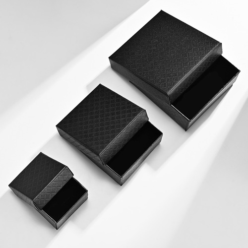 Titanium steel ring earring gift box with rhombus grid pattern black paper packaging box, pendant set jewelry box