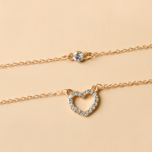 Elegant Minimalist Western Accessory, Versatile Openwork Diamond-Studded Heart Necklace, Fashionable Layered Multi-Strand Alloy Necklace