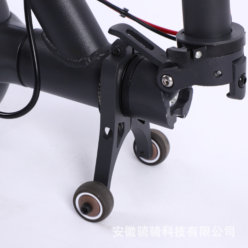Adecuado para xiaomi/No.9 serie F scooter rueda auxiliar soporte plegable almacenamiento invertido soporte push y Pull