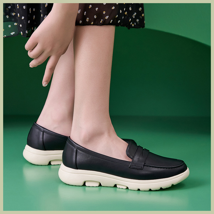 B888-12025 Spring Winter New Large Size Casual Fashion Non-Slip Soft Sole Mom Shoes For Women_voghion.com