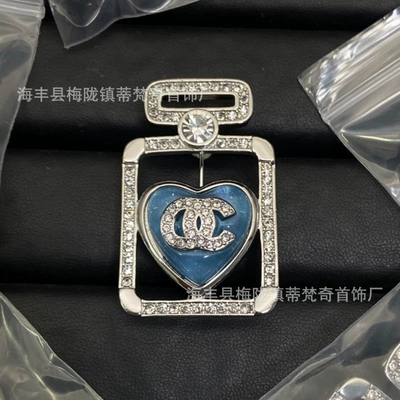 25C New Double C Brooch: Yaxa sancaqları - correct-delivery-of-physical-style-30