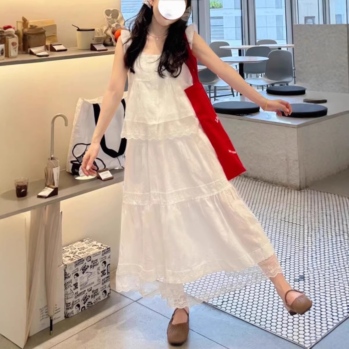 法式白色飞飞袖上衣蕾丝拼接半身裙套装女夏季初恋清纯奶甜两件套