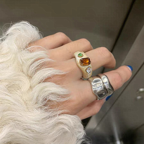 A small-town designer style Instagram influencer handmade colorful gemstone inlay Pope ring acrylic resin ring