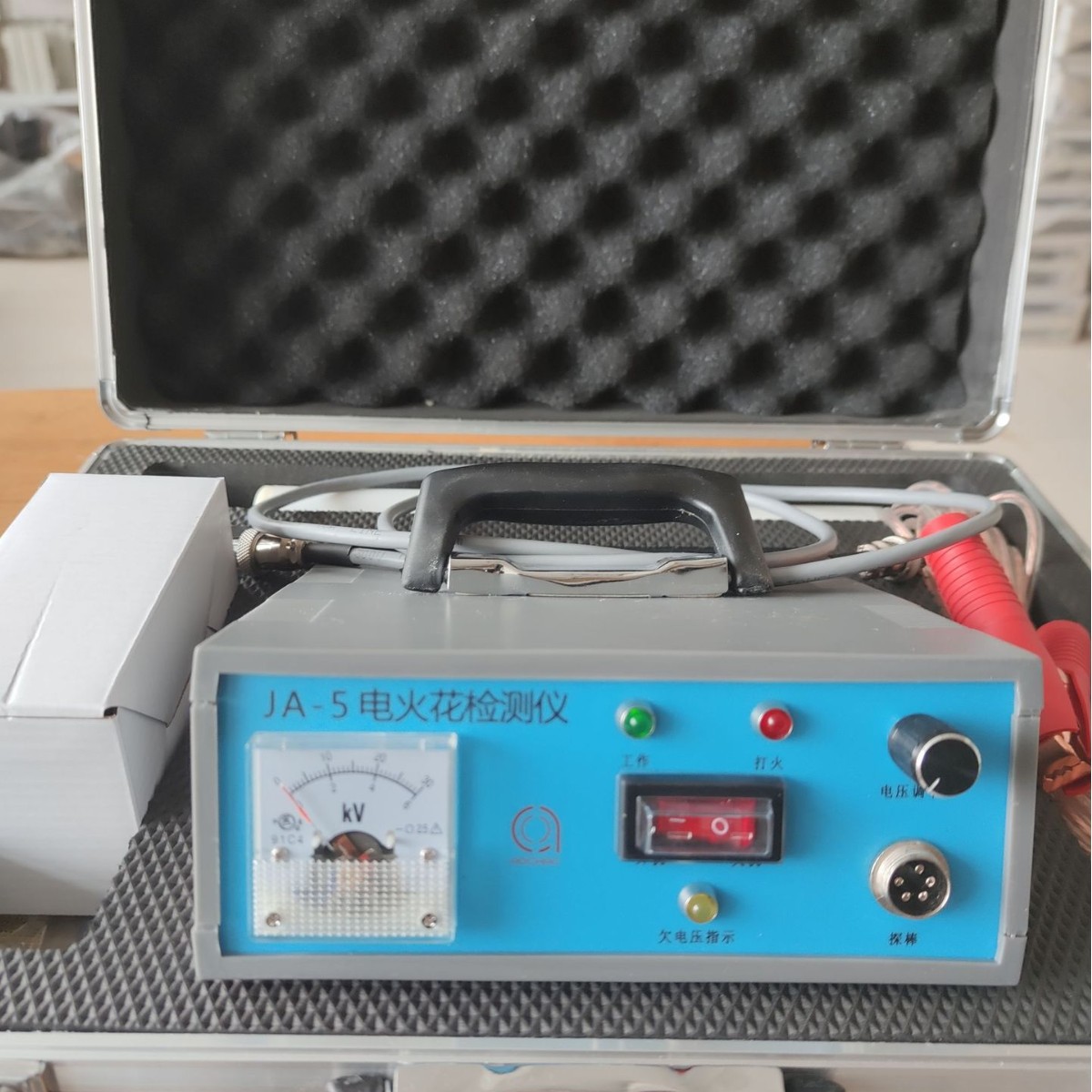山东济宁奥超JA-5涂层防腐层气泡裂纹检漏仪  直流电火花检测仪
