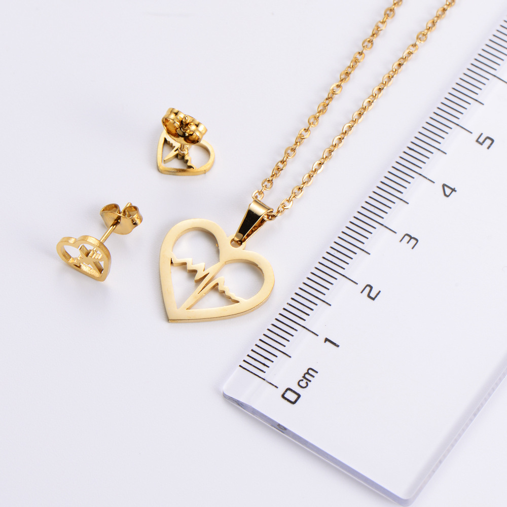 AML [Best-Selling Ornament] Titanium Steel Set Jewelry Heart-Shaped Pendant ECG Net Hongguo Domestic