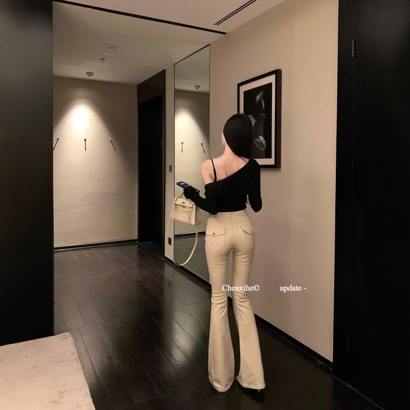老钱风复古金属纽扣微喇牛仔裤女2025新款修身设计感显瘦喇叭裤潮|undefined