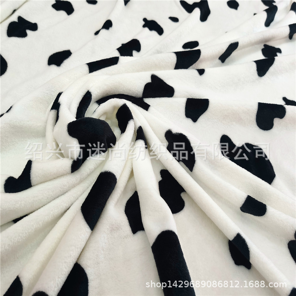 厂家供货 法兰绒面料 服装家纺玩具绒布 小卡通儿童睡衣面料批发