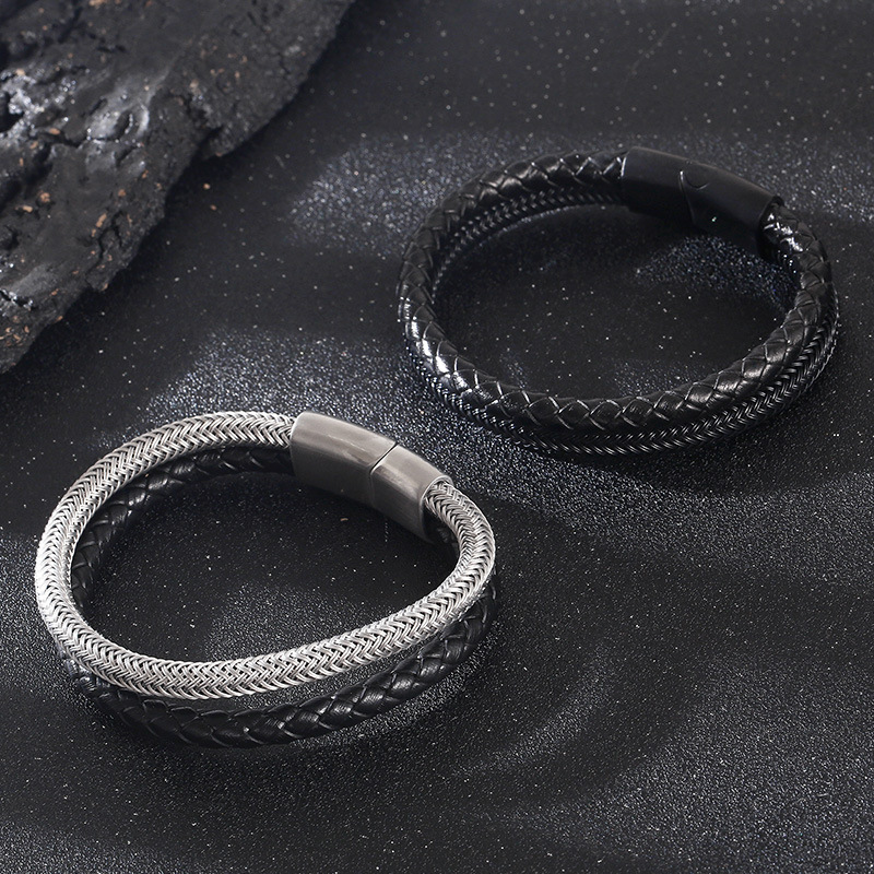 Stone-Free Inlay Material Simple Style Geometric Stainless Steel Leather Rope Plating Men's Bangle Men Cord & Leather Bracelets