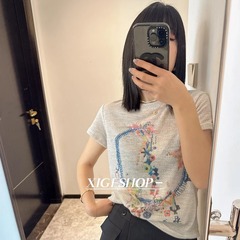 韓国彩紗半袖tシャツ女性デザイン感小衆星音符プリントフィット正肩痩せ上着25夏