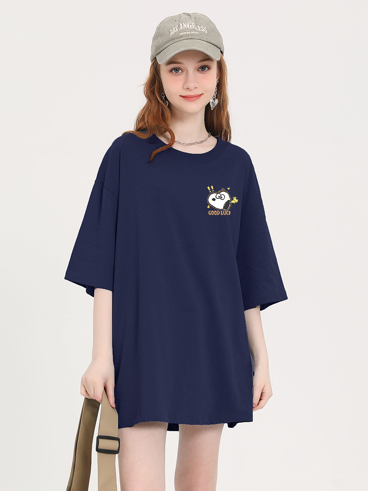 3匹のスヌーピーが縦に並ぶコットンTシャツ、半袖プリントトップス、夏のカジュアルで万能なゆったりスタイル、日本と韓国のカジュアルファッション