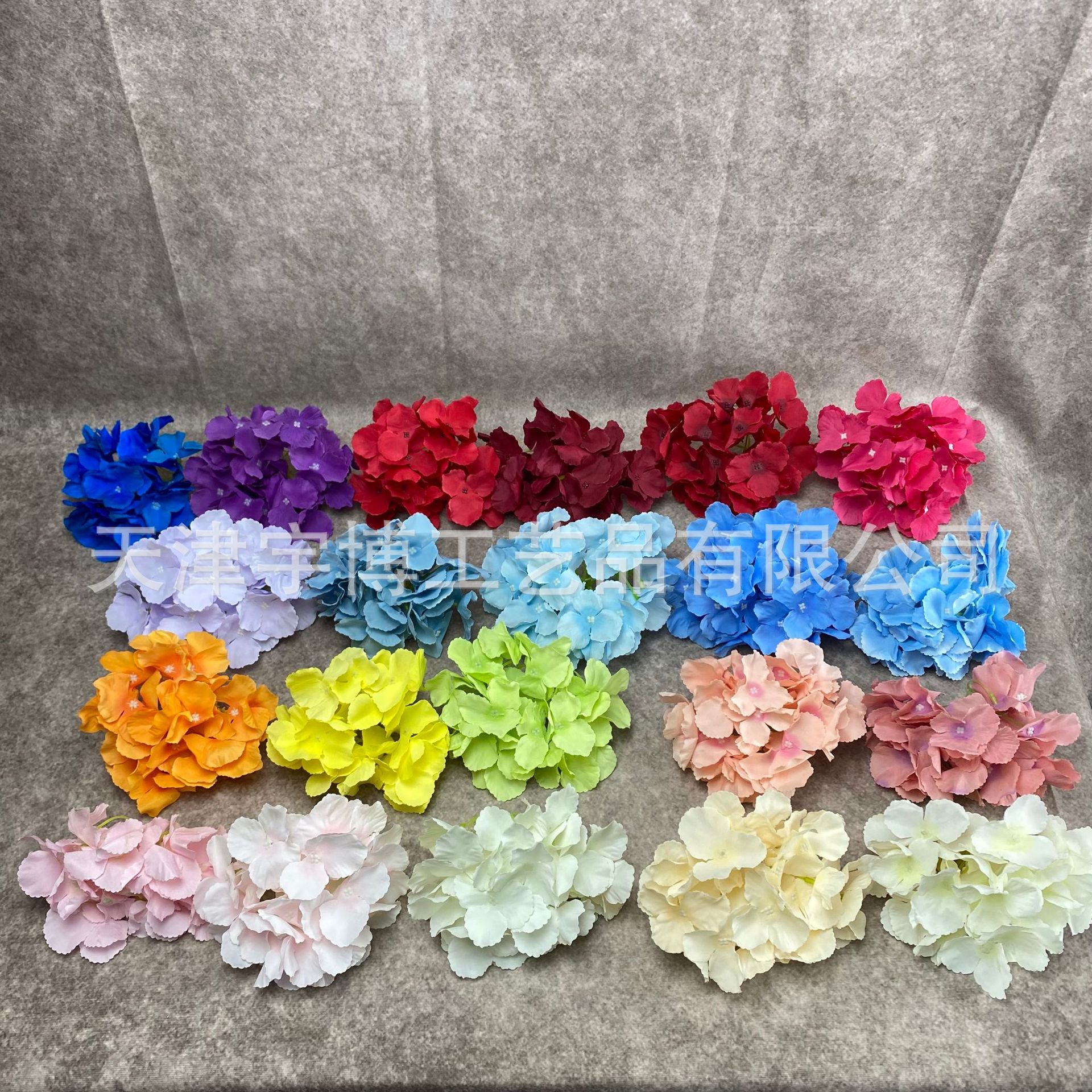 Hortensia de una sola cabeza de boda flor artificial auditorio boda arreglo de flores base hogar Decoración Floral suministro directo de fábrica