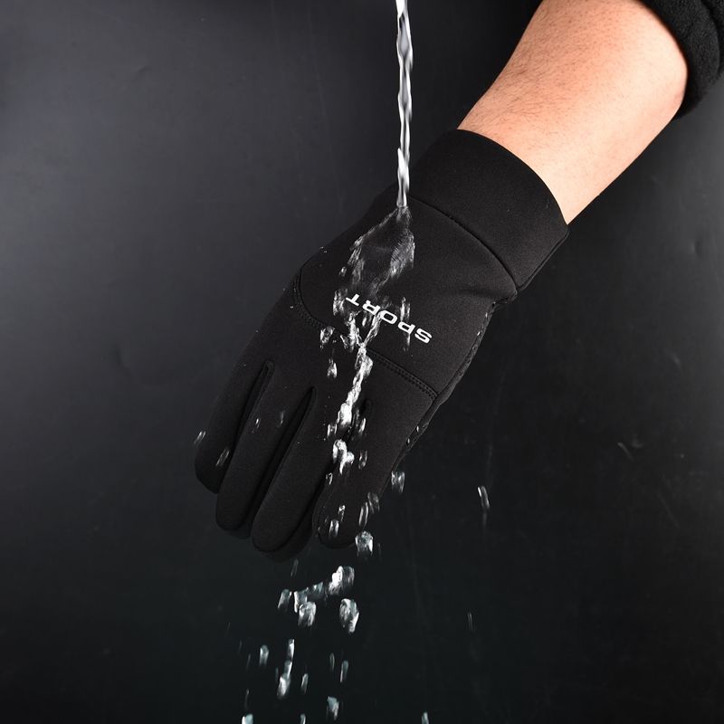 Guantes impermeables a prueba de viento para hombres antideslizantes de otoño y invierno más guantes de terciopelo grueso mayorista pueden agregar publicidad