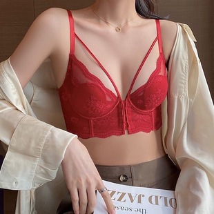 ��ʽ����Ů�Ըб����ö��䱭ǰ���������´����@С���´��������b