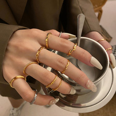 Trendy Influencer Jewelry: Simple Wave-Shape Ring for Women &ndash; Fashionable Punk-Style, Adjustable Geometric Design with Open Band