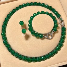 ���ɫ�����Ȼ�G���謔�����朶��  ĸ�H������