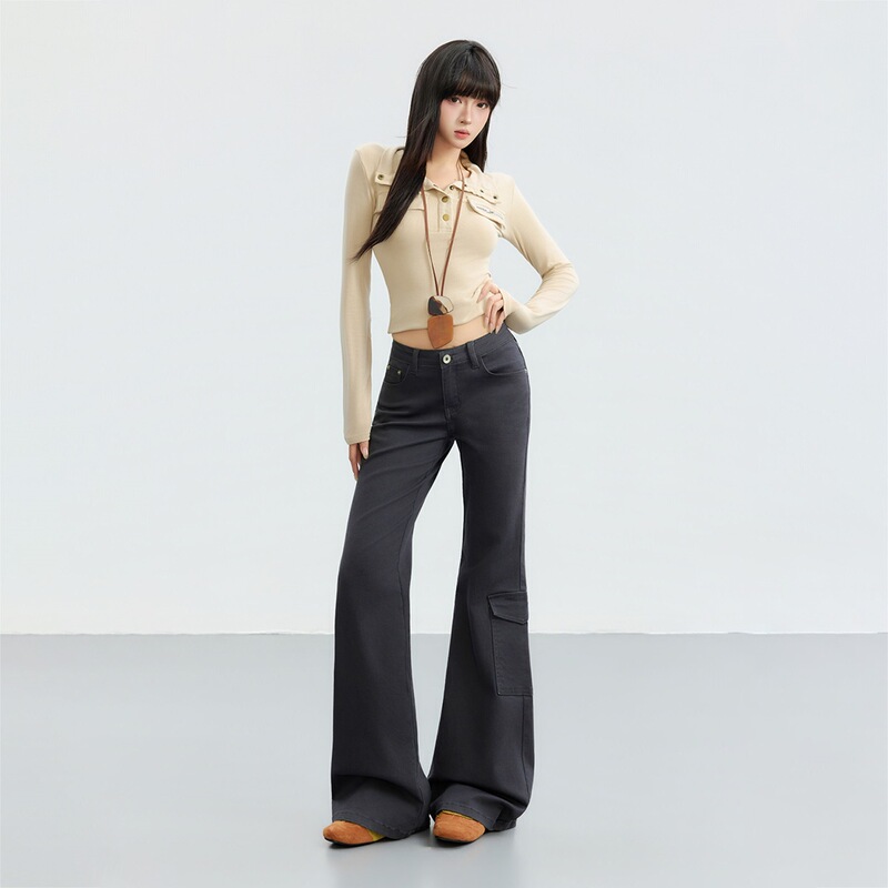 2026 Autumn New Women's Jeans, Slightly Flared, Slim Fit, Floor-Length, American Style 2026 Autumn New Women's Jeans, Slightly Flared, Slim Fit, Floor-Length, American Style