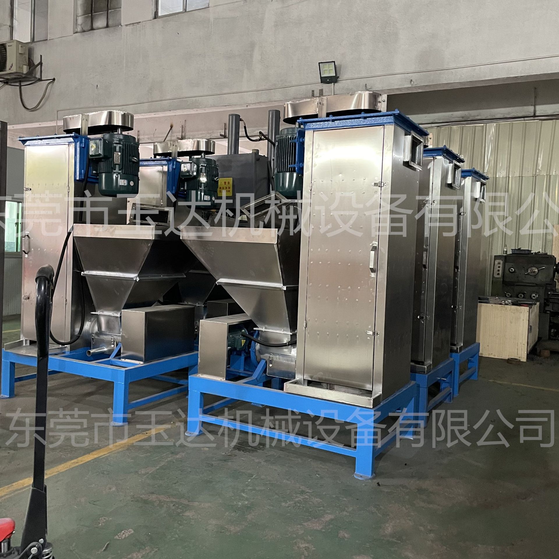 广东立式塑料甩干机PC PP PE塑料脱机片材塑料脱水机薄片料烘干机