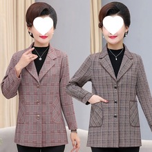 中年春装女格子上衣短款洋气40岁50中老年女装妈妈春秋小西装外套