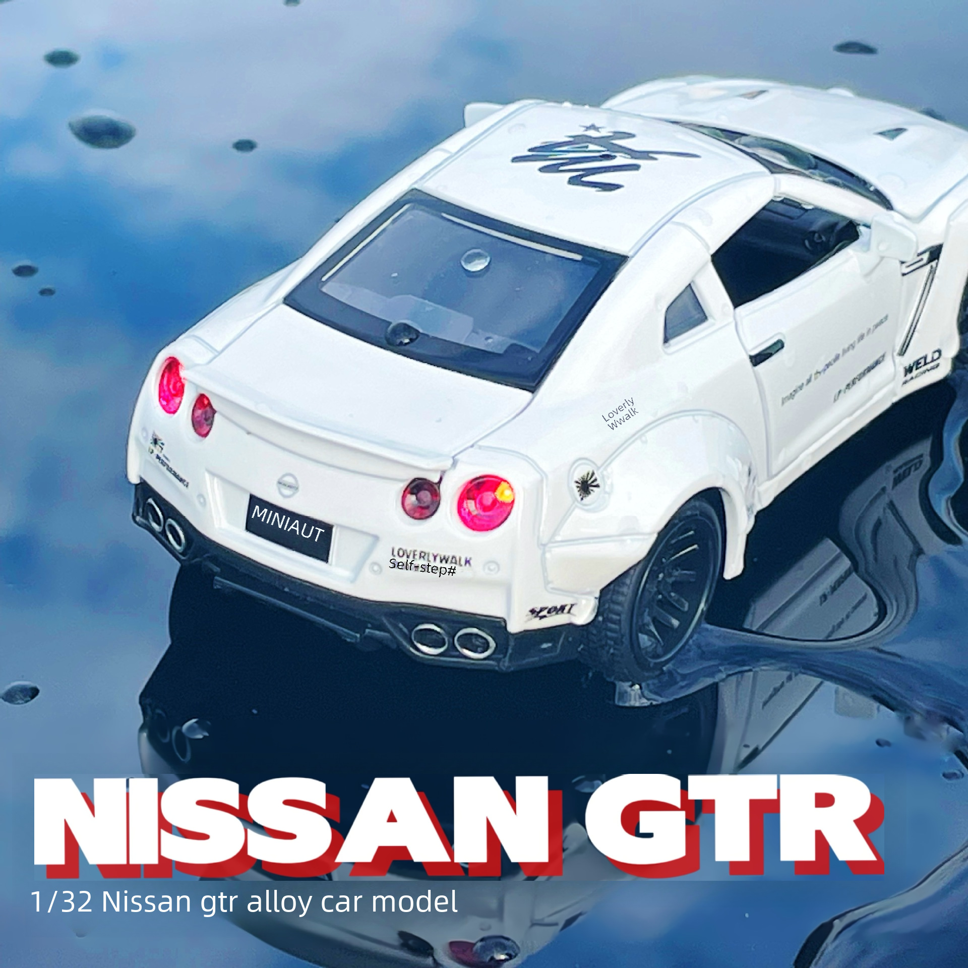 Nissan GTR Sports Car Simulation Alloy Car Model Ornament for Boys as a Gift Children's Toy Blind Box Wholesale Changlei