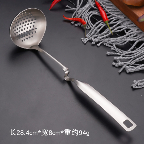 304 stainless steel oil separation spoon thickened wall-mounted oil soup colander creative kitchen oil filter hot pot oil spoon