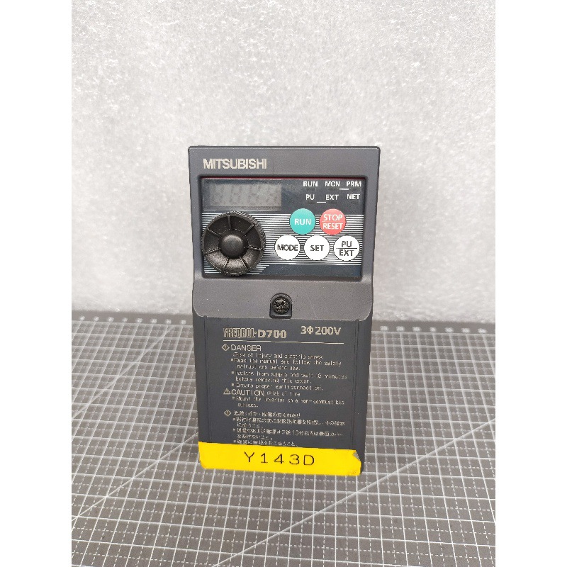 A065*三菱 D700系列变频器 FR-D720-0.1K 日本原装二手拆机现