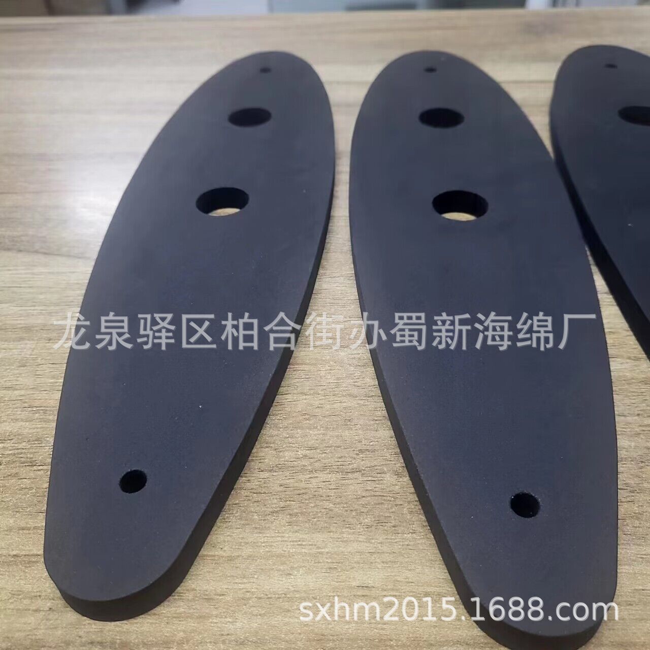 厂家供应黑色EVA38度硬泡沫成型/红色一体成型汽车零部件卡槽EVA