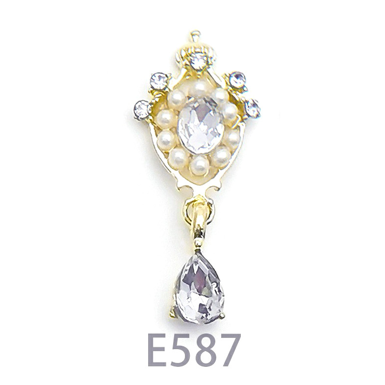 E587